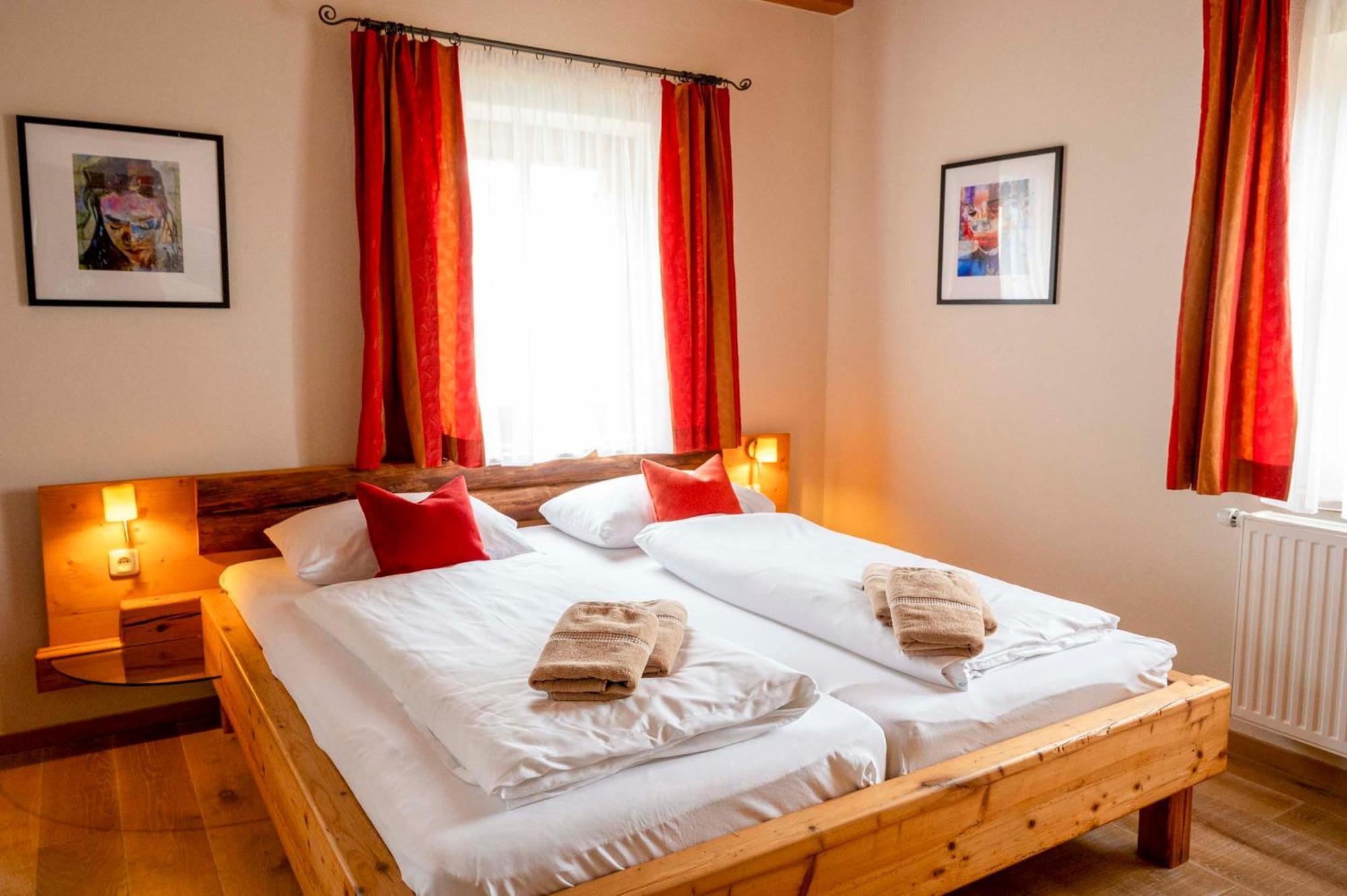 Winzerzimmer Scharl Sankt Anna am Aigen Exterior photo